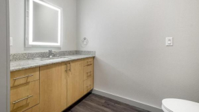 Landing at The Standard in the Heights - 1 Bedroom in Northside